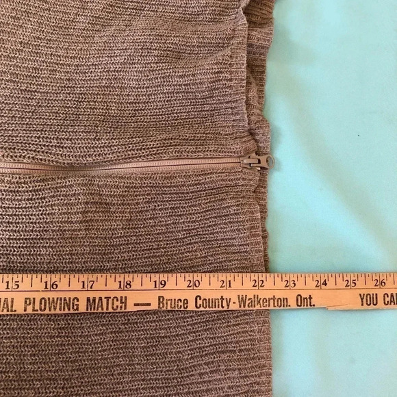 Woolrich Zip Up Beige Sweater - Picture 12 of 12